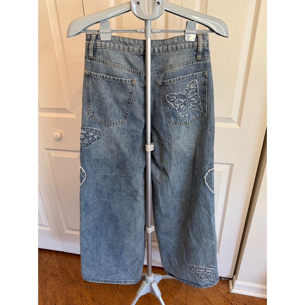 Hot Topic Womens Jeans Wide Leg Butterfly Applique Blue Wash Size 5 - Picture 7 of 11